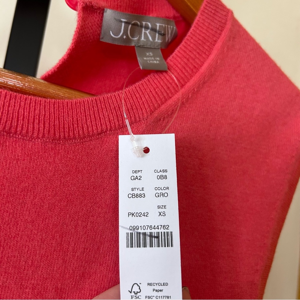 J. Crew Featherweight Cashmere Blend Cropped Sweater Shell Tank Top $158 NWT XS - Picture 4 of 7